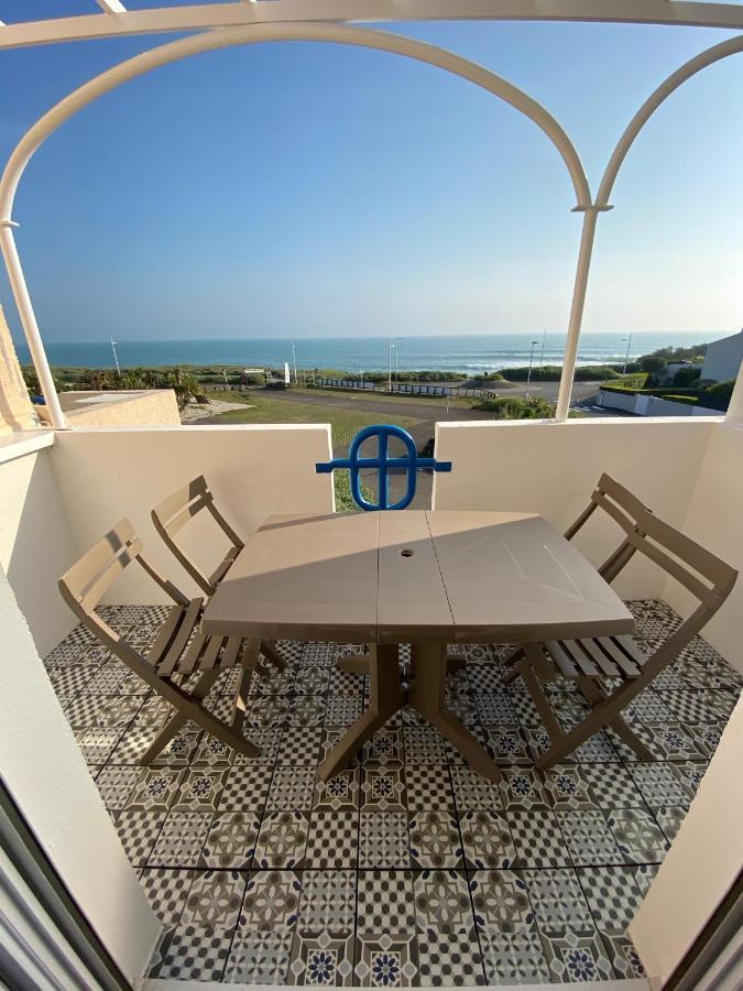 Appartement 4 Personnes Vue Sur Mer La Pironniere Bagian luar foto