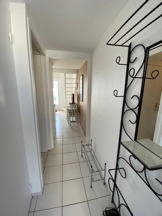 Appartement 4 Personnes Vue Sur Mer La Pironniere Bagian luar foto